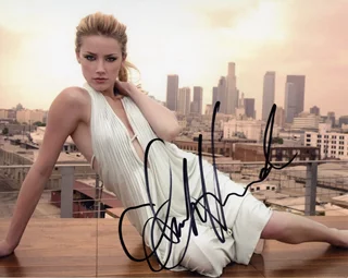 Amber Heard autograph