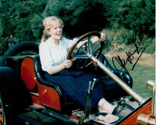 Hayley Mills autograph