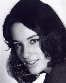 Bernadette Lafont autograph