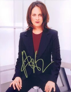 Annabeth Gish autograph