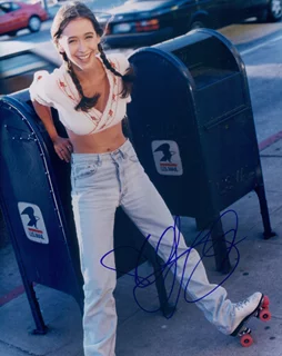 Jennifer Love Hewitt autograph