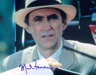 Martin Ferrero autograph