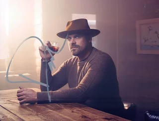 David Harbour autograph