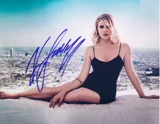 Katee Sackhoff autograph