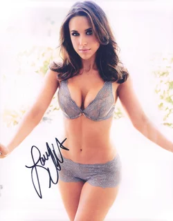 Lacey Chabert autograph