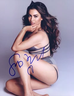 Sophie Simmons autograph
