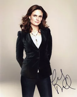 Emily Deschanel autograph
