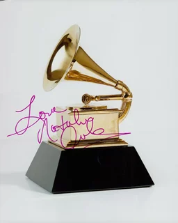 Natalie Cole autograph