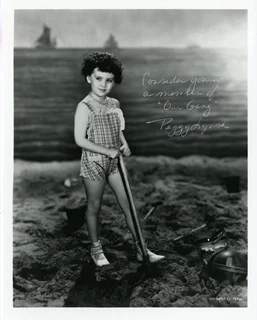 Peggy Lynch autograph