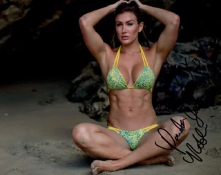 Pamela Jean Noble autograph