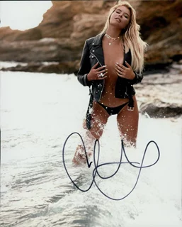 Candice Wurster autograph