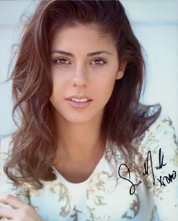 Sierra Nowak autograph