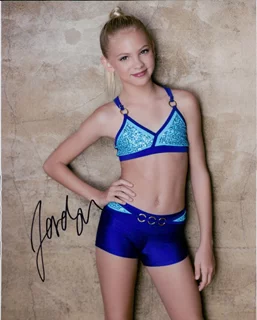 Jordyn Jones autograph