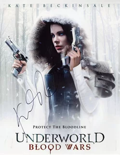 Kate Beckinsale autograph