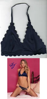 Victoria Winters autograph