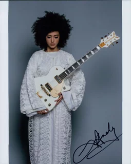 Andy Allo autograph