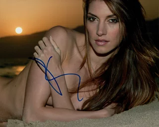 Dawn Olivieri autograph