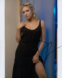 Brittany Snow autograph