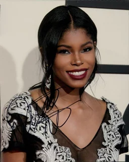 Diamond White autograph