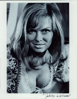 Julie Ege autograph