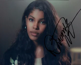 Diamond White autograph