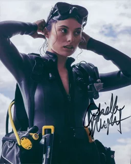Gabriella Wright autograph