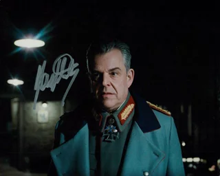 Danny Huston autograph
