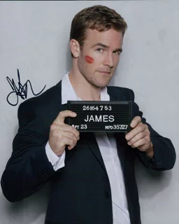 James Van Der Beek autograph