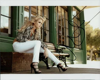 Candice Wurster autograph