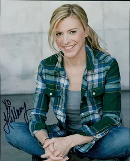 Hillary Hickam autograph