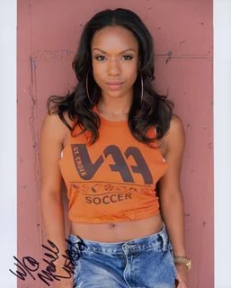 Michelle Mitchenor autograph