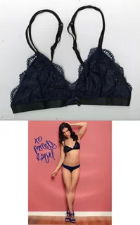 Mercedes Raquel autograph