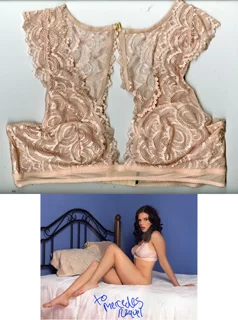 Mercedes Raquel autograph