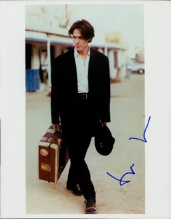 Hugh Grant autograph