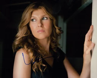 Connie Britton autograph