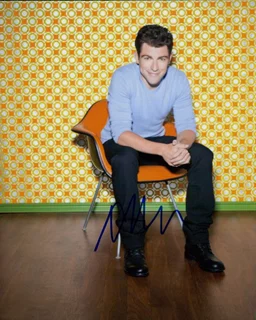 Max Greenfield autograph