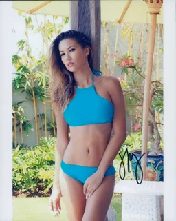 Jennifer Riley autograph