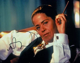 Anna Deavere Smith autograph