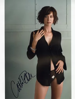 Catherine Bell autograph