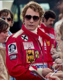 Daniel Bruhl autograph