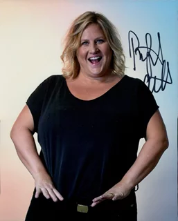 Bridget Everett autograph