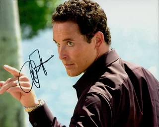 Cole Hauser autograph
