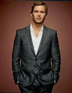 Ryan Kwanten autograph