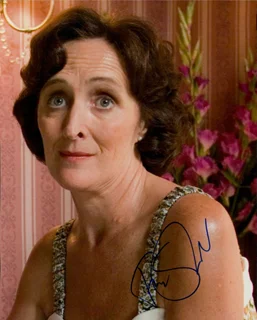 Fiona Shaw autograph