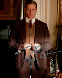 Paul Sparks autograph