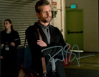 Paul Sparks autograph