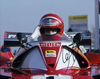 Daniel Bruhl autograph