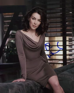 Olivia Williams autograph