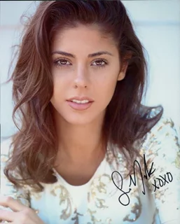 Sierra Nowak autograph