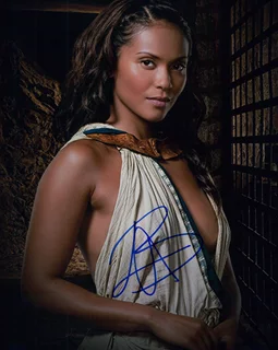 Lesley-Ann Brandt autograph